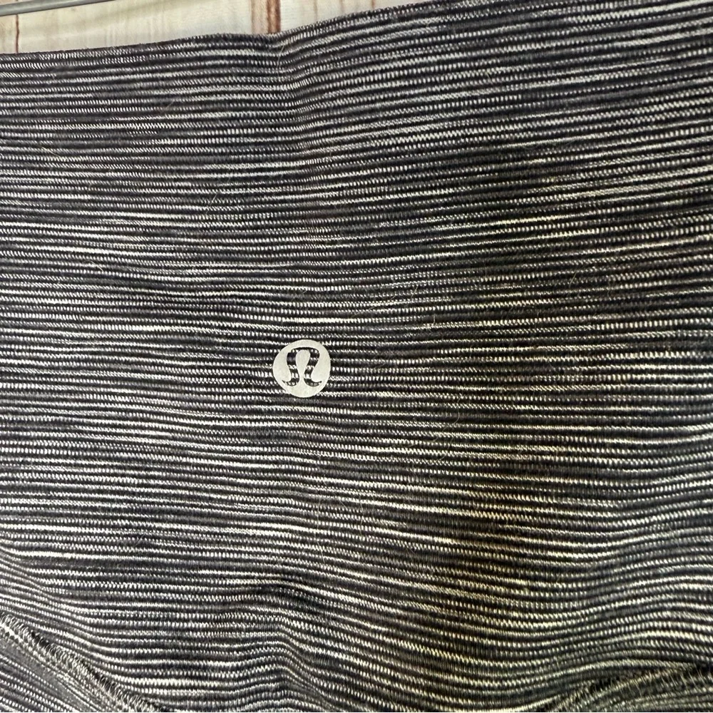 Lululemon Align Crop *21